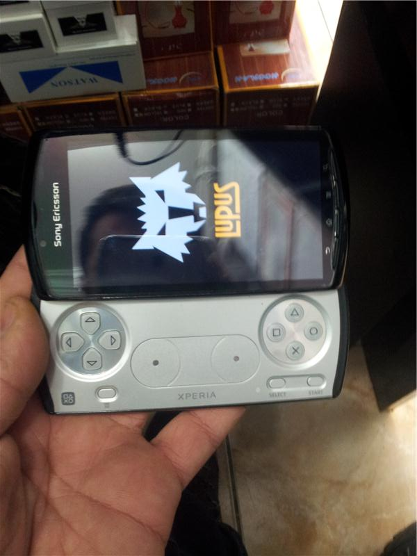 Sony Xperia Play